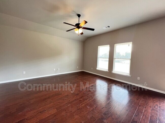 Foto del edificio - 26462 Evangeline Trace Blvd