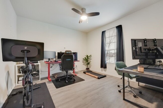 Building Photo - 313 Citrus Dr