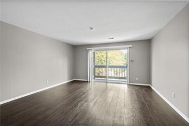 Foto del edificio - {4520-28} Cliff House Condo + 2 Balconies ...