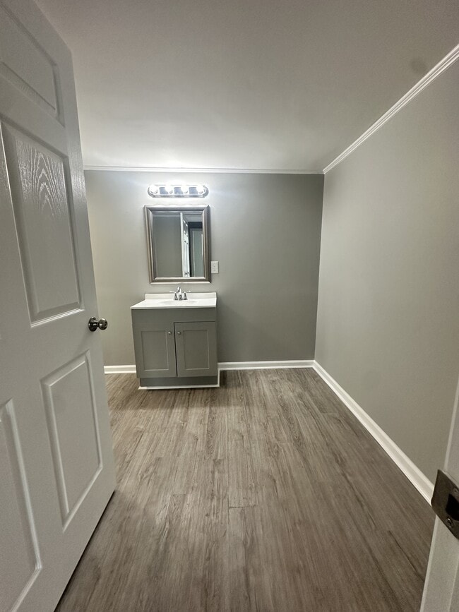 Foto del edificio - 115 Means Ave