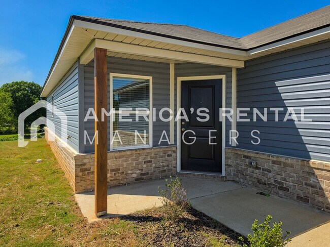 Building Photo - New Construction Home for Rent in Munford, AL!!