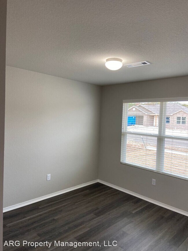 Building Photo - 4 br, 2 bath House - 1755 Ryder Street