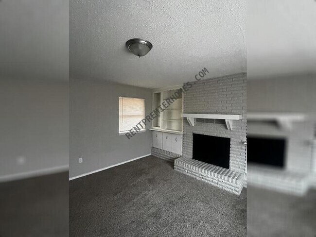 Foto del edificio - 5608 Stella Cir