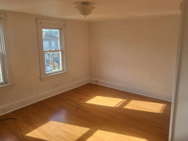 Foto del edificio - 307 Todd St