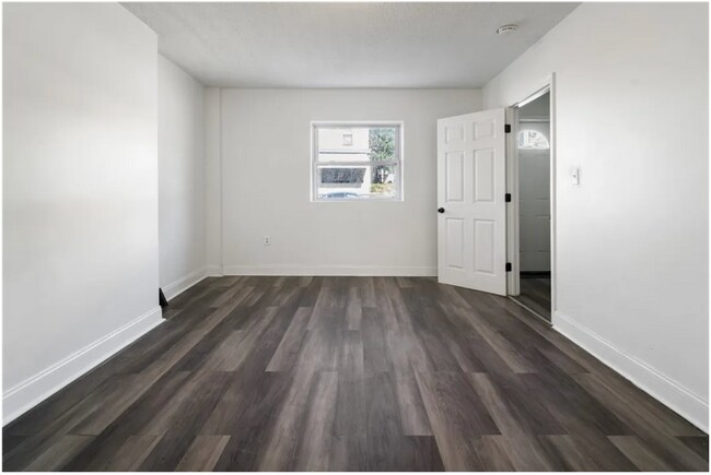 Photo - 908 Bryn Mawr Rd Townhome