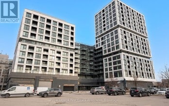 Building Photo - 1007 The Queensway