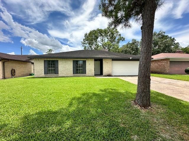 Foto principal - 16734 Bougainvilla Ln