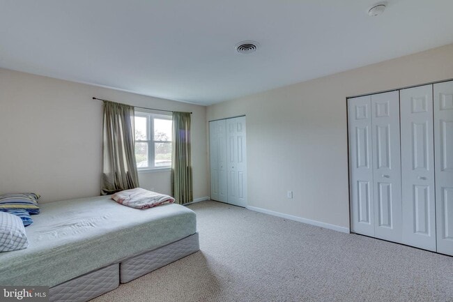 Building Photo - 1011 Jardin Ct