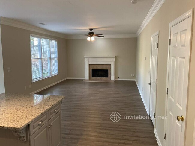 Foto del edificio - 2160 Soft Pine Ln NW