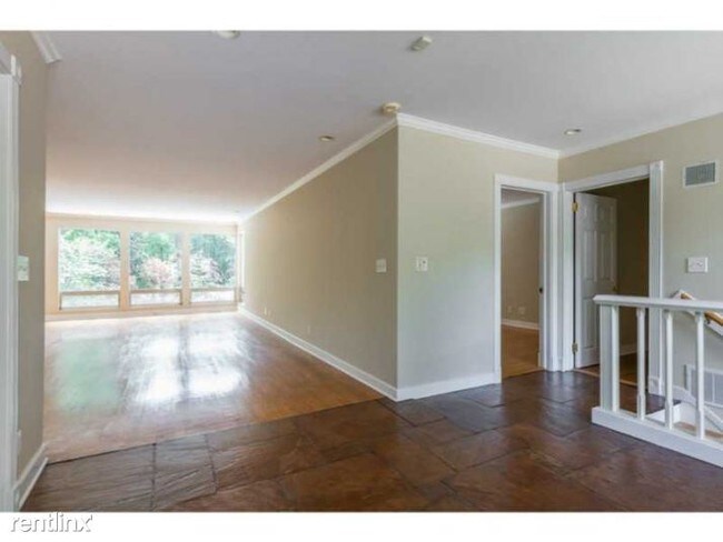 Foto del edificio - 6 br, 5 bath House - 637 Old Ivy Road NE