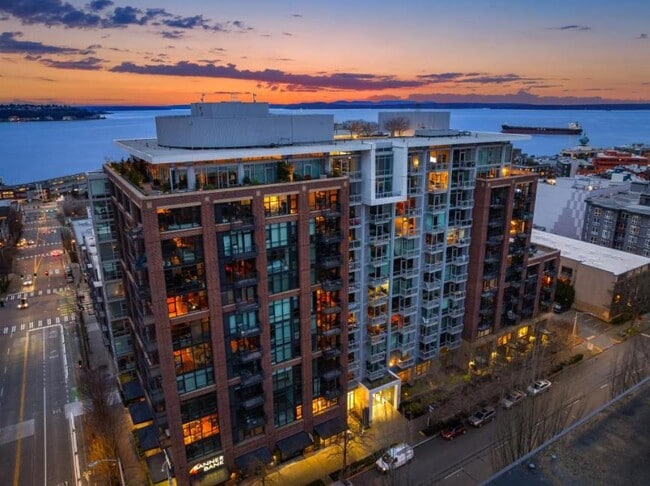 Building Photo - 0 bedroom in Seattle WA 98121