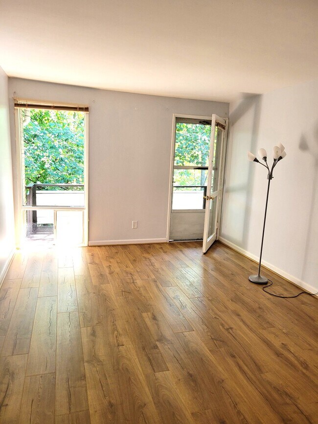 Building Photo - 7533 Spring Lake Dr
