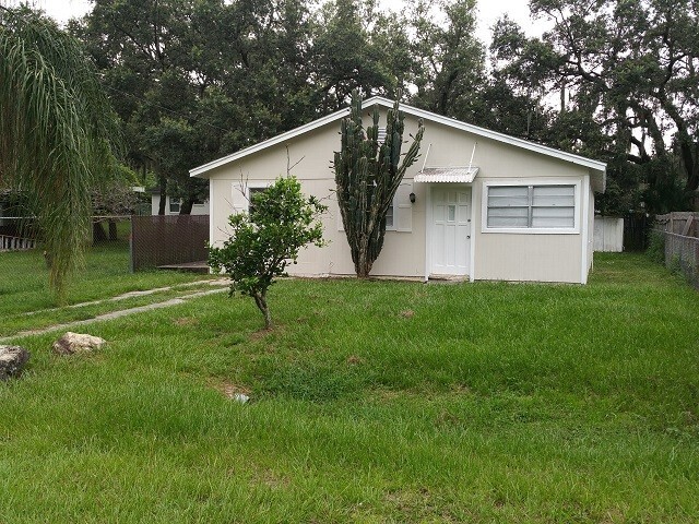 Building Photo - Cute 3bdrm/2bath House ** Section 8 OK ** Ready by 7/15** Section 8 welcome