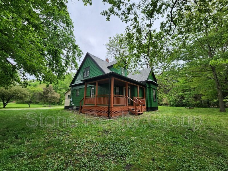 Foto principal - 4585 N Michigan St