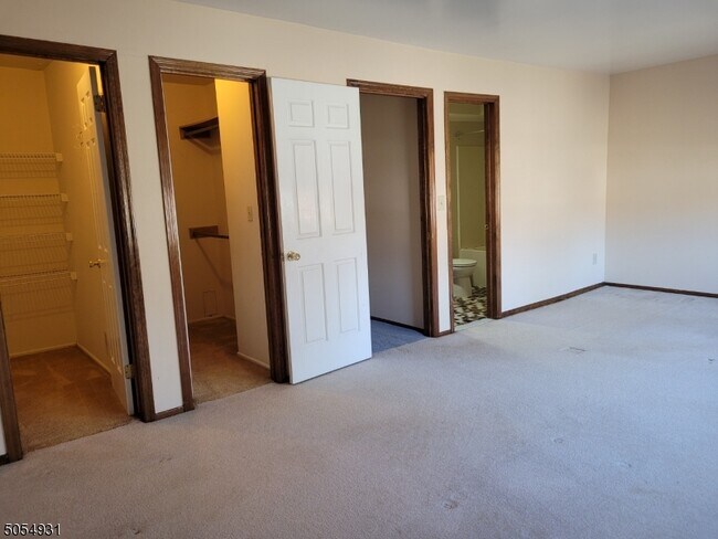 Foto del edificio - 133 Carriage Ln