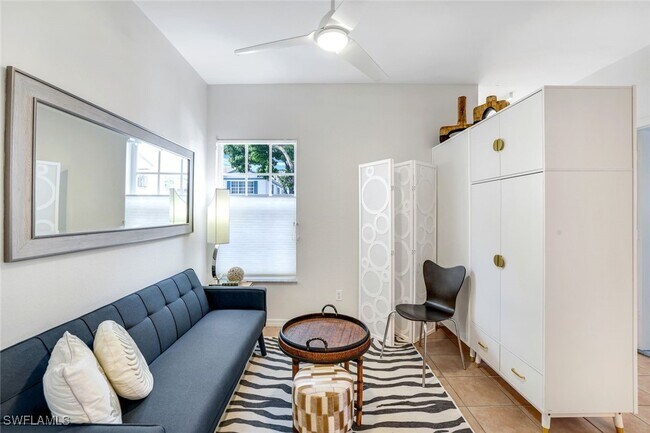 Foto del edificio - 859 Tanbark Dr