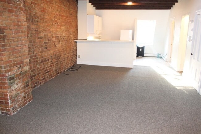 Building Photo - 53 E Springfield St