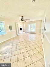 Building Photo - 46 Beaverdale Ln