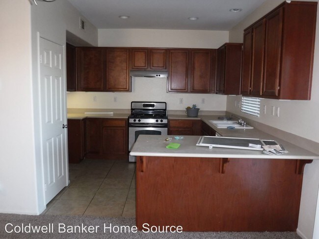 Building Photo - 5 br, 3 bath House - 14574 Woodworth Way