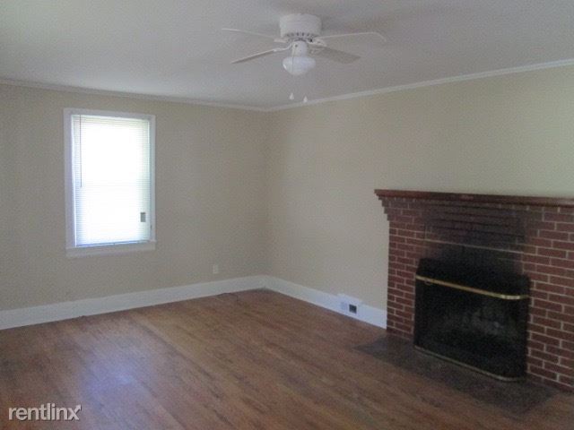 Building Photo - 3 br, 1.5 bath House - 601 S Chapman St