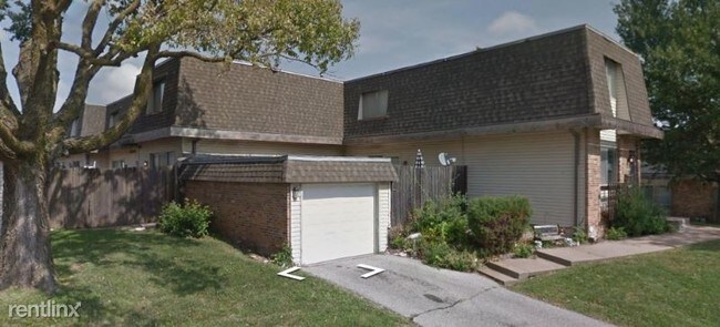 Foto del edificio - 2 br, 1.5 bath Townhome - 7245 Ames Cir