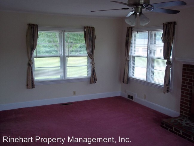 Foto del edificio - 3 br, 1 bath House - 2538 Mount Holly Road