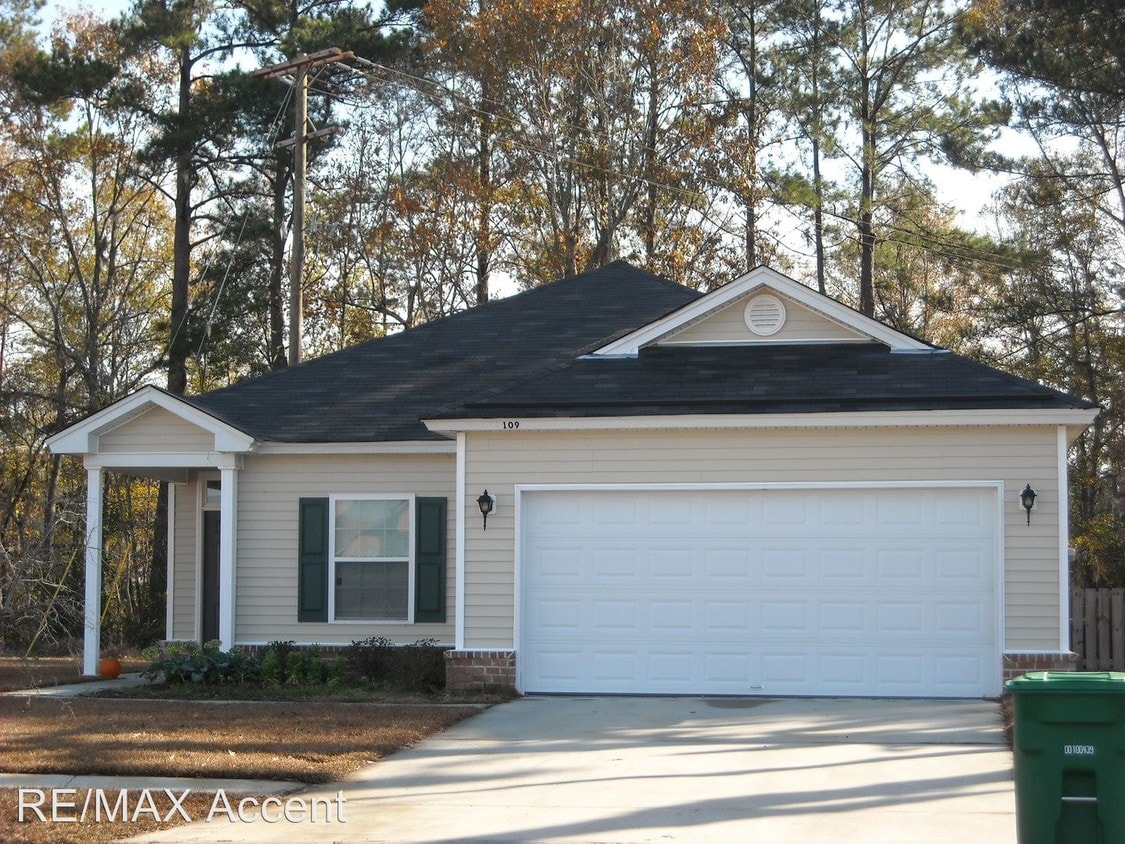 Primary Photo - 109 Alexander Way