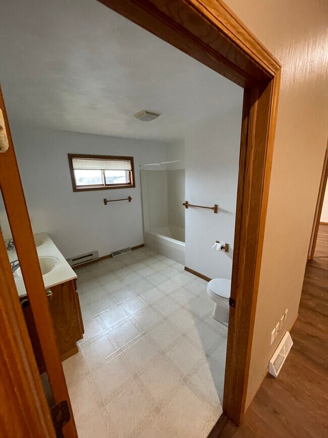 baño - 1500 Packers Ct