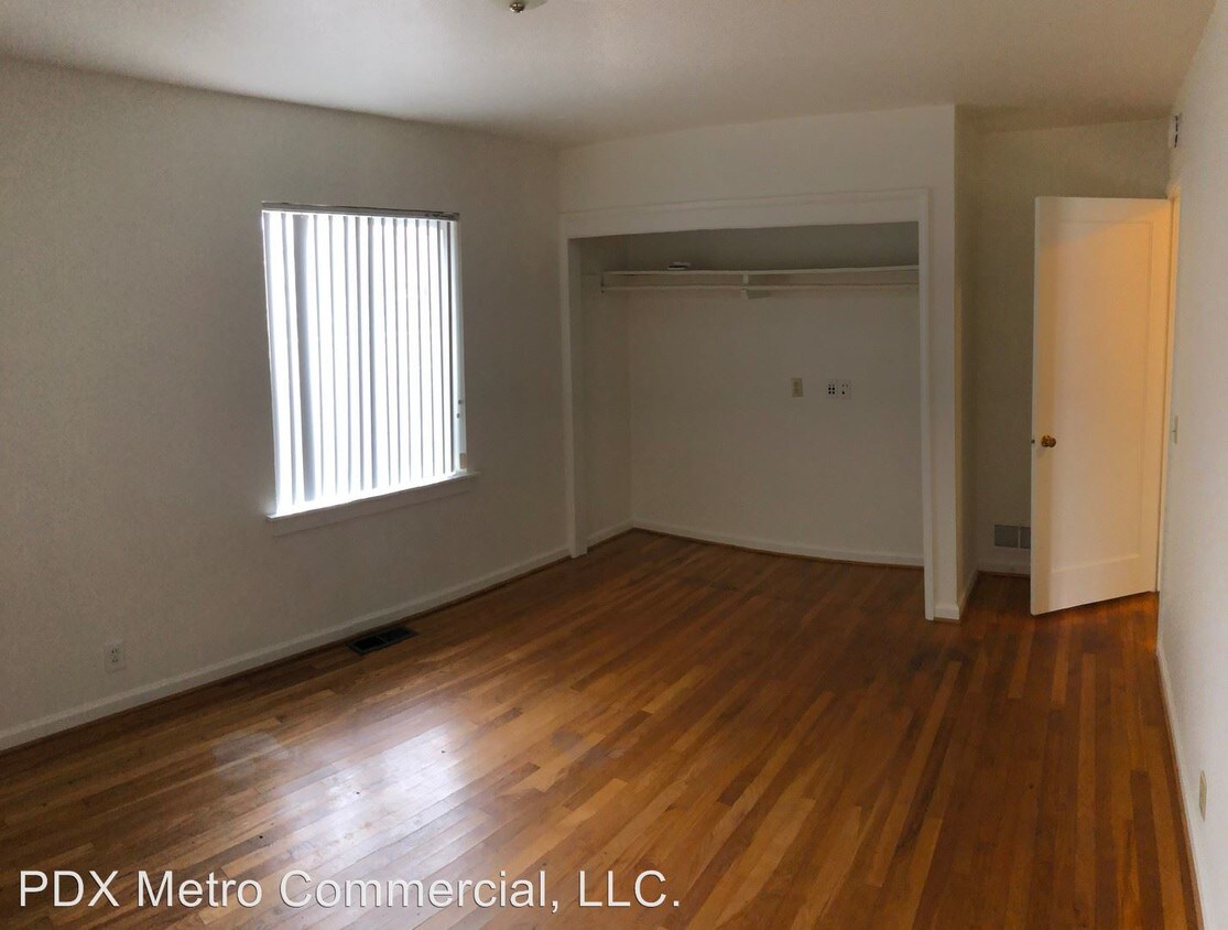 Foto del edificio - 2910 SE Oak Grove Blvd