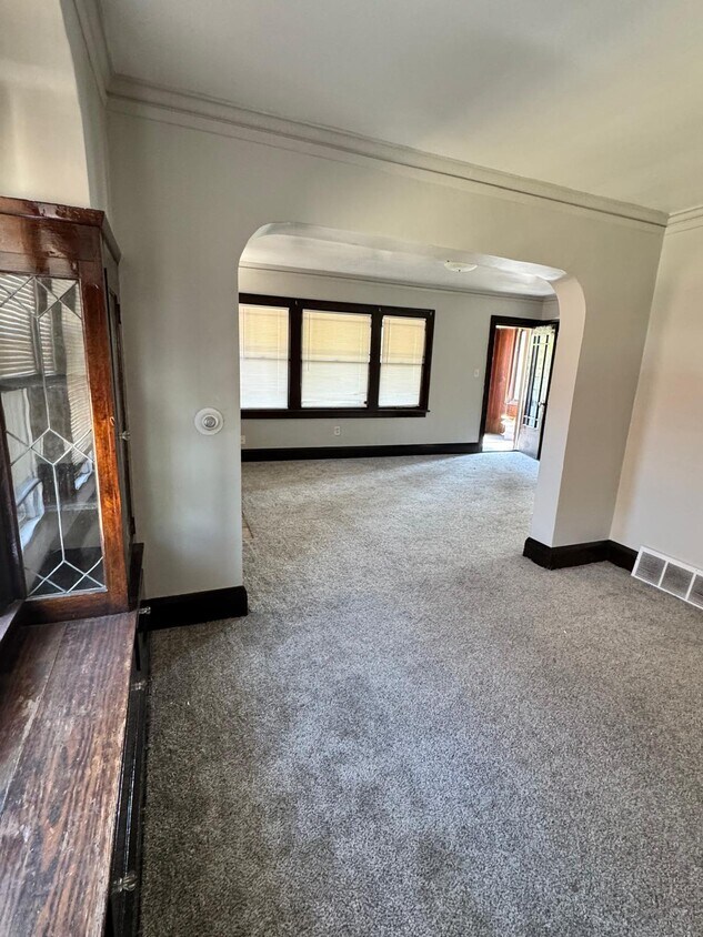 Foto del edificio - 1057 E 146th St