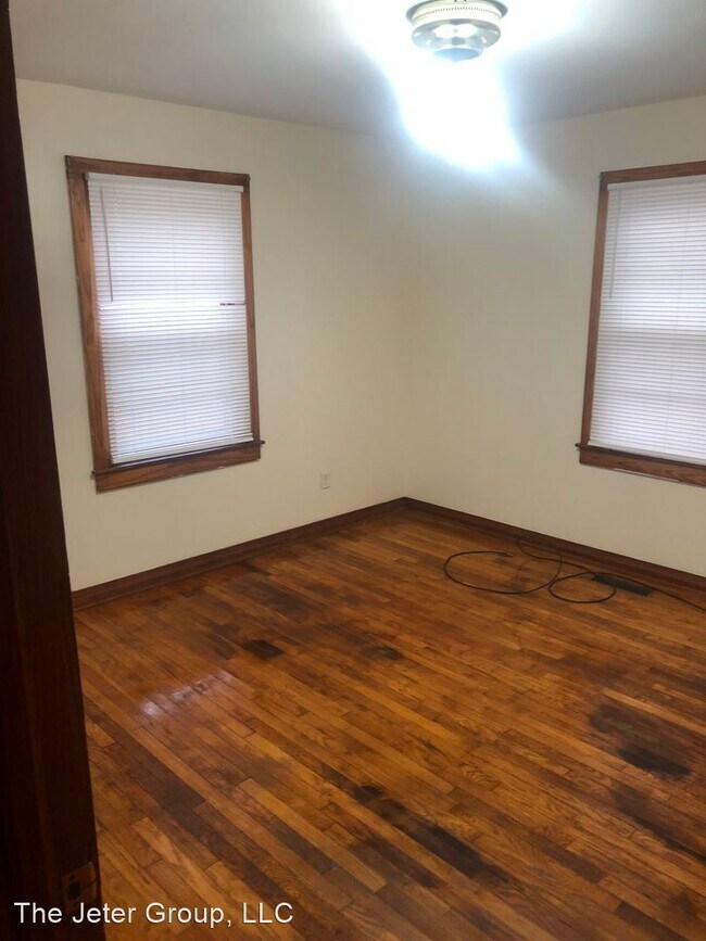 Foto del edificio - 2 br, 1 bath House - 590 Church St