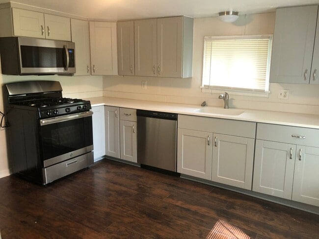 Photo - 2BR Renovated House