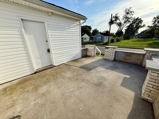 Foto del edificio - Cottage with a large porch