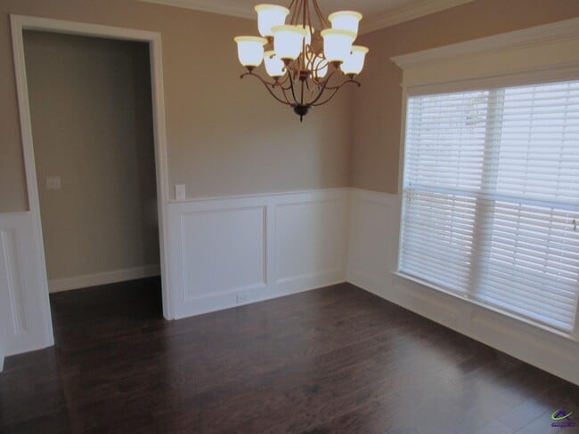 Foto del edificio - 110 Sandringham Ct