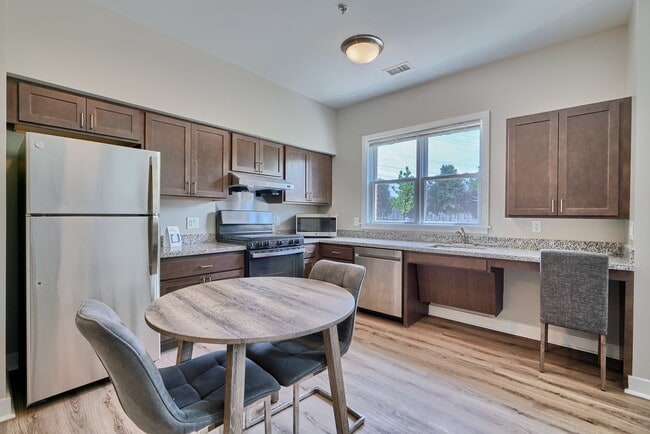 Building Photo - Foundry Square Apartments