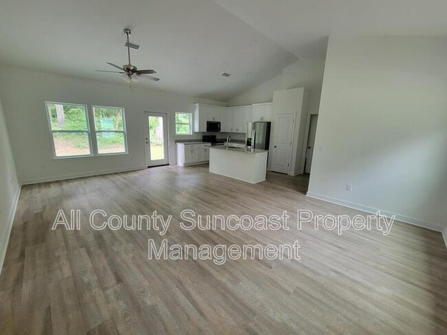 Photo - 1080 Partridge Ln House