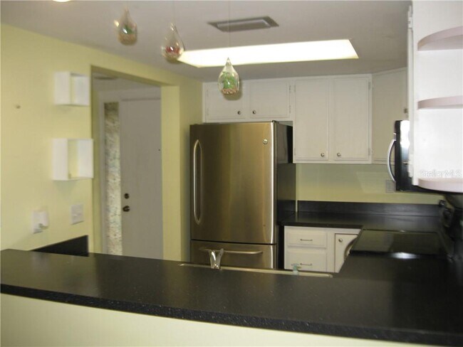 Foto del edificio - 4660 Ringwood Meadow