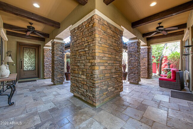 Building Photo - 9436 E Desert Village Dr