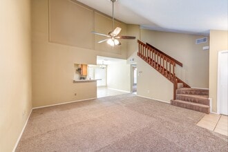 Building Photo - 24206 Landing Way Dr