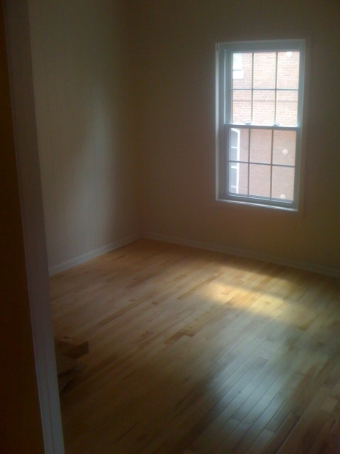 Building Photo - 139 Main St