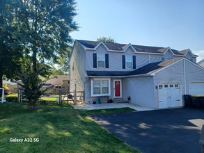 Building Photo - 233A Milton Ave