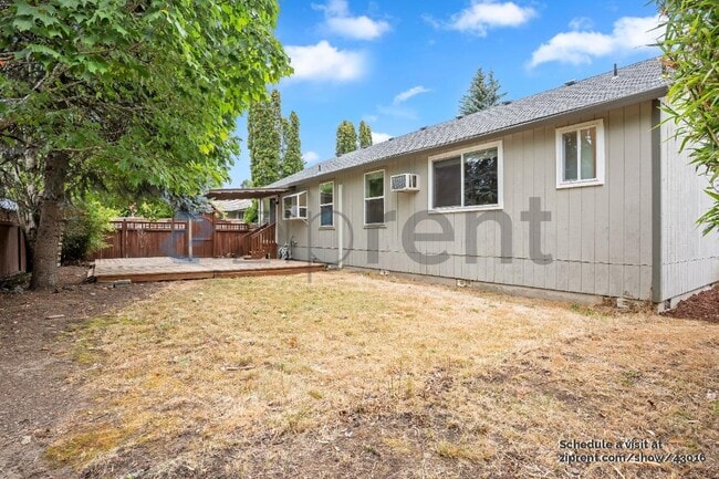 Building Photo - 9920 SW Kable St