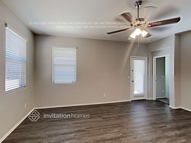 Foto del edificio - 3019 W Jessica Ln