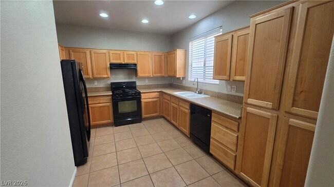 Building Photo - 8149 Lake Geneva Ct