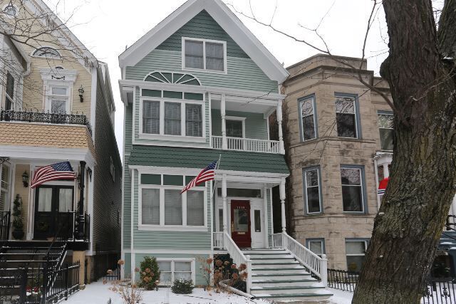 Primary Photo - 1119 W George St