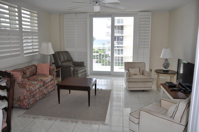 Building Photo - 500 Ocean Dr
