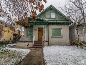 Building Photo - 815 E 700 S