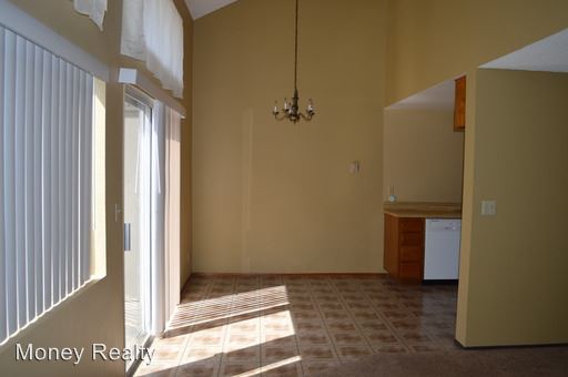 Building Photo - 7416 Tooma St