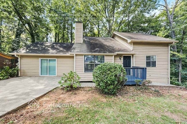 Building Photo - 1602 Kings Ridge Dr NW