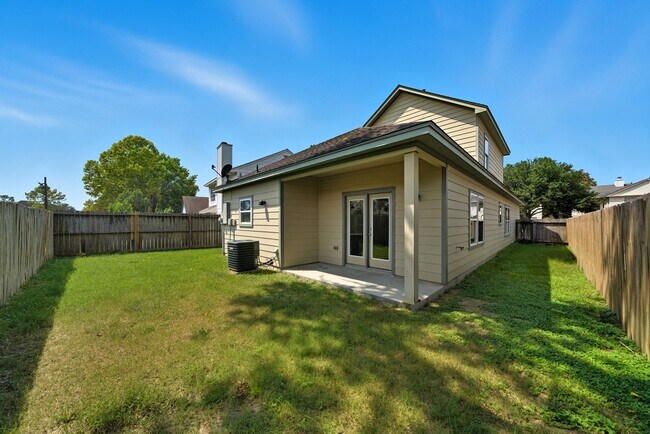 Foto del edificio - 14623 Taymouth Dr